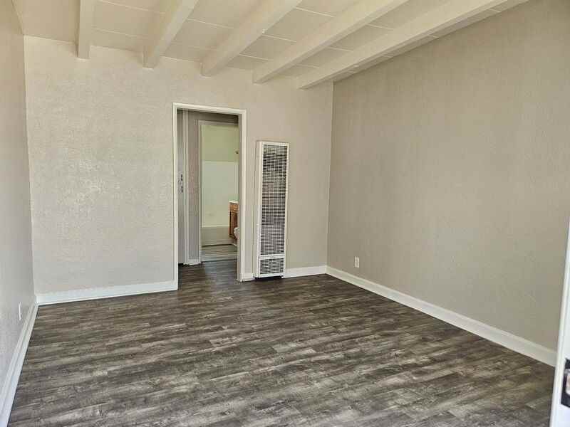 4558 N F St - Photo 2 of 11