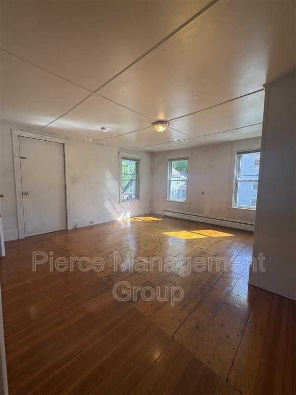 30 Elm St #4 - Photo 2 of 5