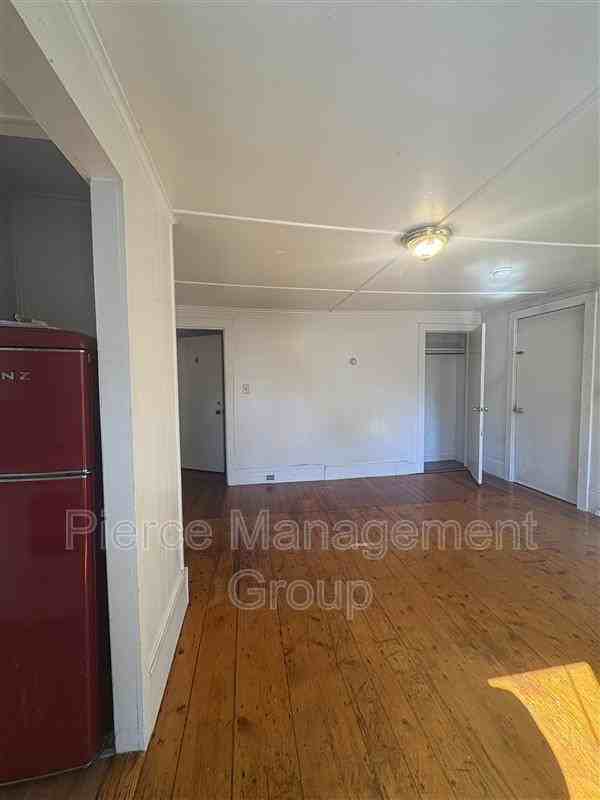 30 Elm St #4 - Photo 3 of 5