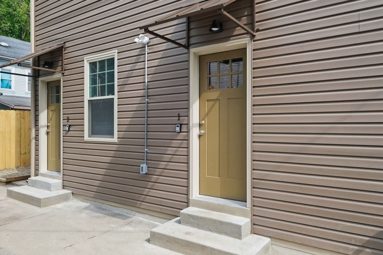 1 Higgins Street - Photo 3 of 34