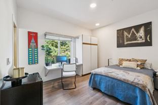 UW 22 - Affordable Student Housing Near the University of Washington – Comfort, Convenience, Community - Photo 1 of 1