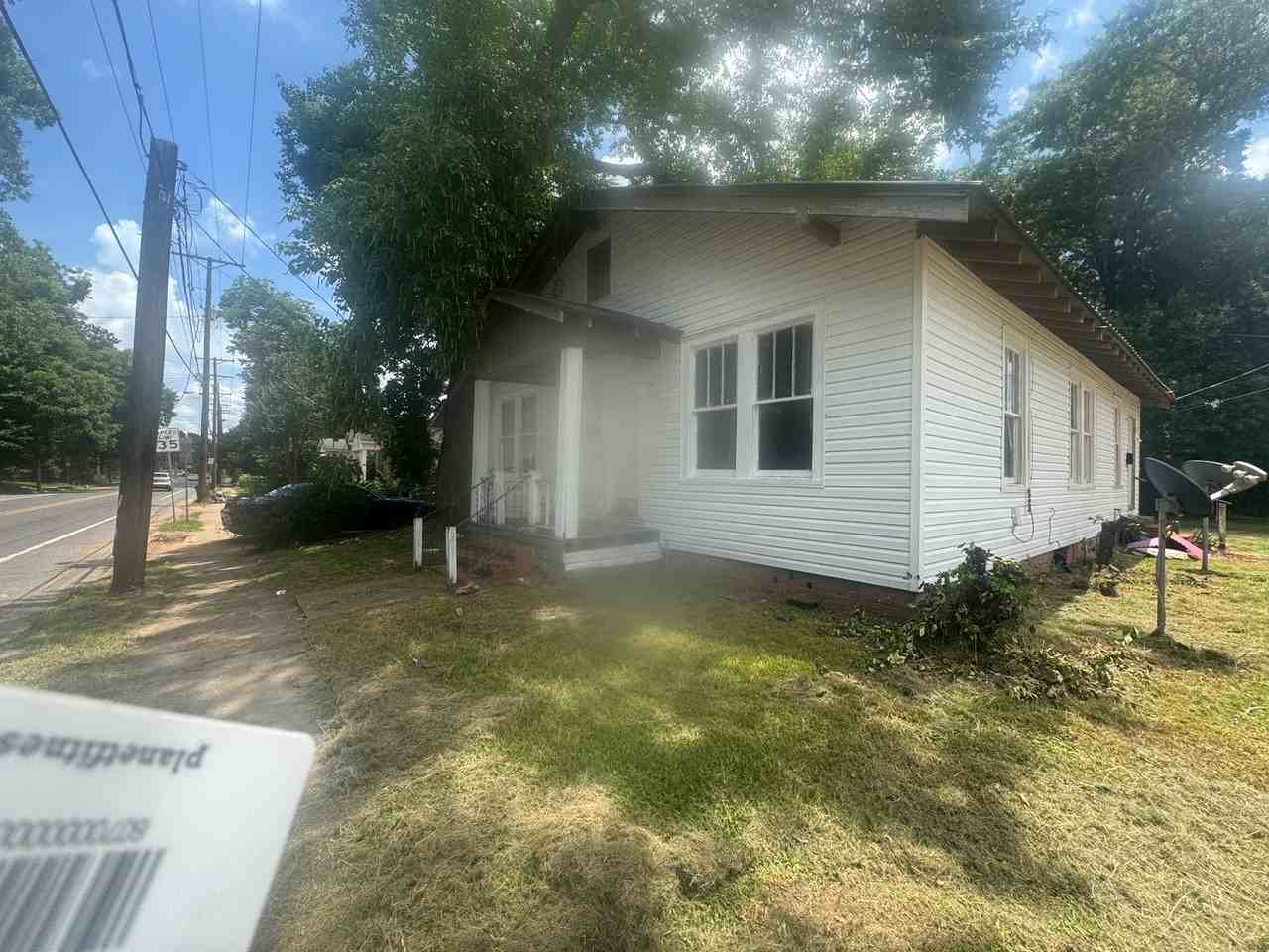 1827 Monroe St - Photo 2 of 4