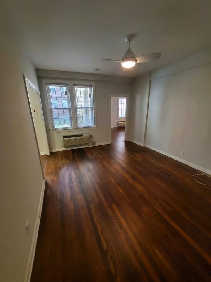 Fleetwood Apartments - Photo 6 of 50