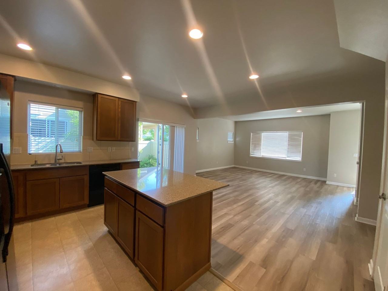 2130 N Country Vista Blvd - Photo 7 of 31