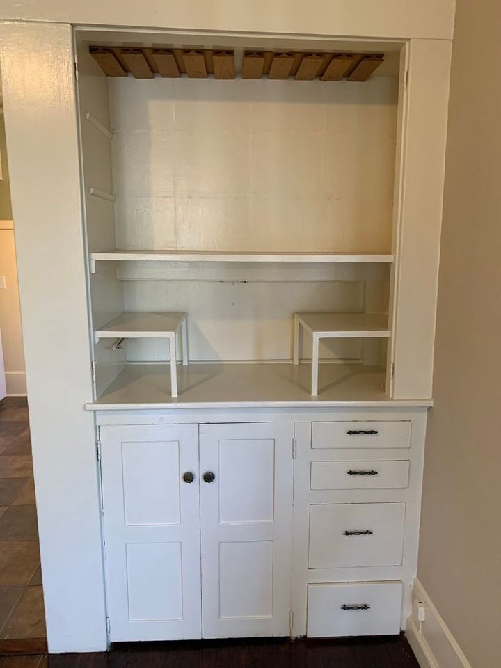 1566 10th Ave - Photo 3 of 34