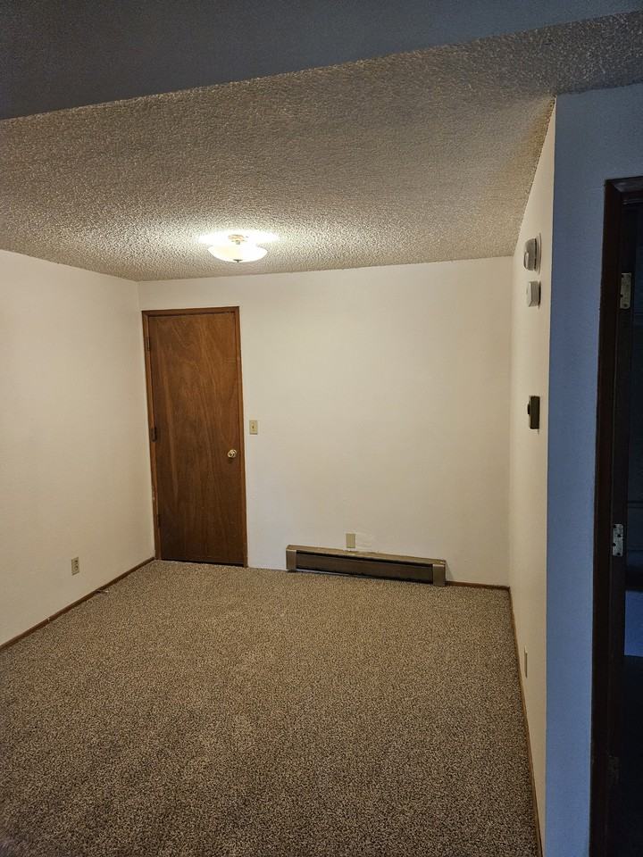 411 W. 15th Ave - Photo 3 of 5
