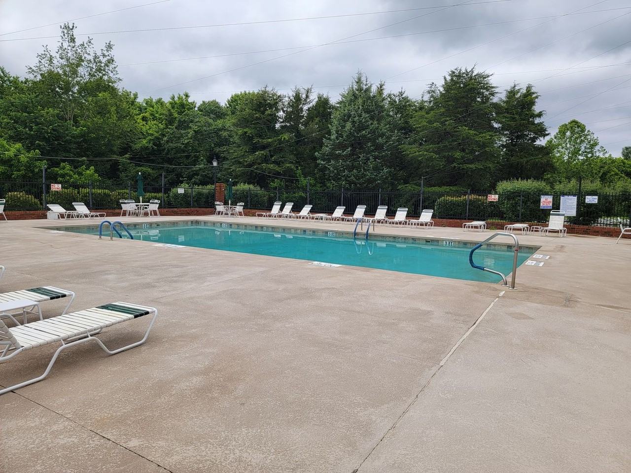 1034 Christmas Pl - Photo 7 of 24