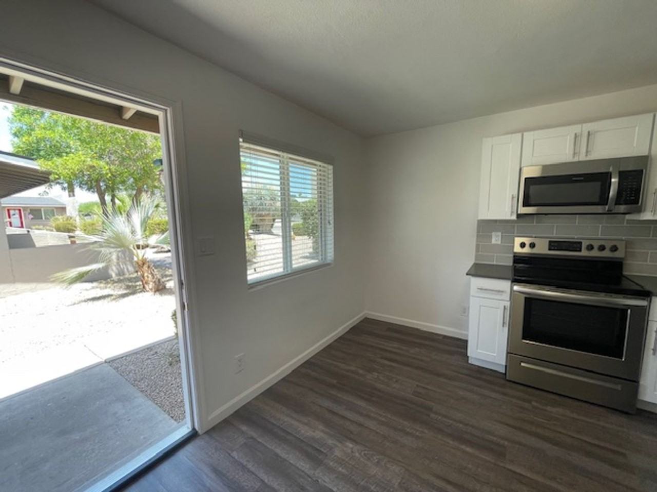8615 E Coronado Rd #A - Photo 4 of 30