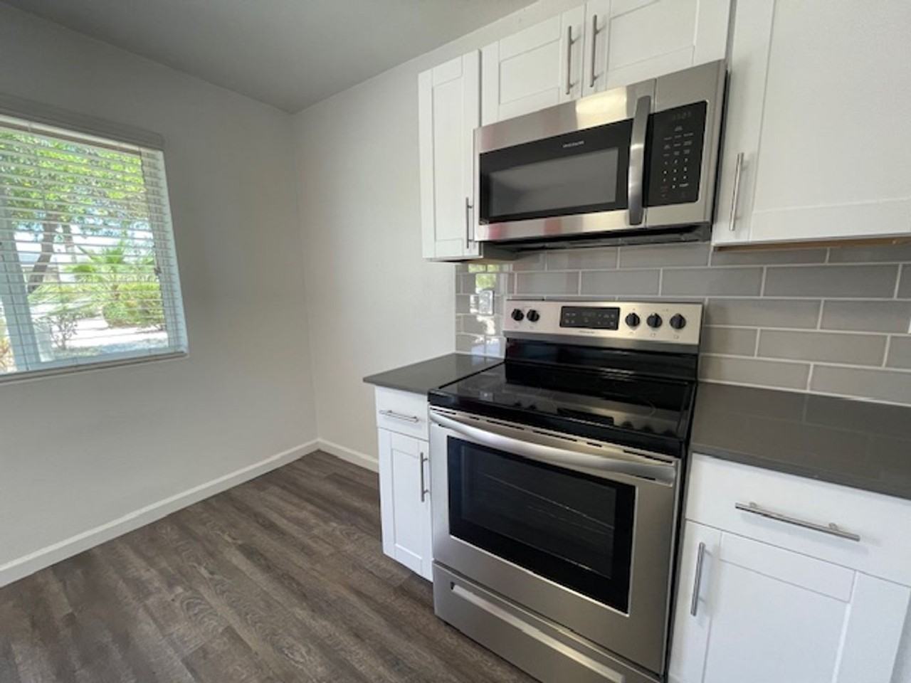 8615 E Coronado Rd #A - Photo 3 of 30