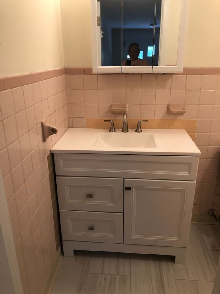 123 S Orleans Rd - Photo 3 of 4