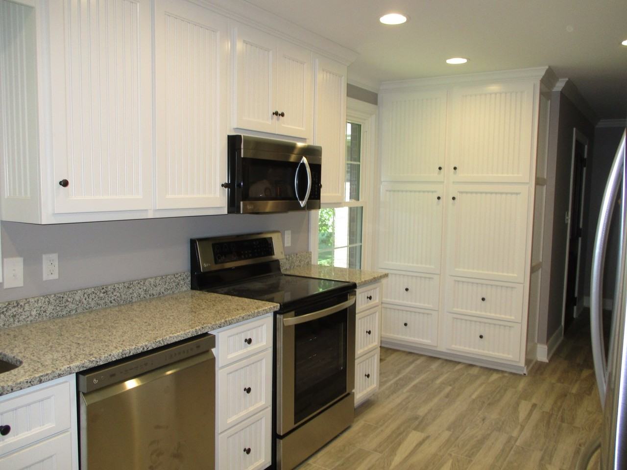 1131 Warfield Blvd - Photo 6 of 23