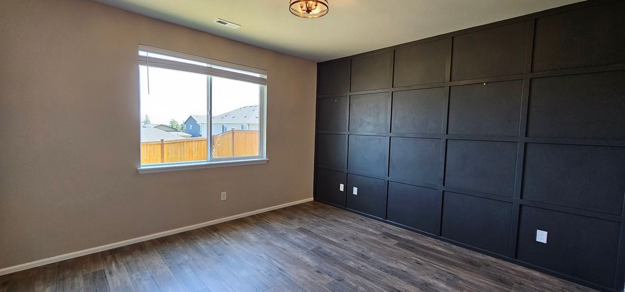 942 Timberline Ave - Photo 7 of 18