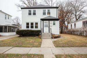 featured image of 9237 S Utica Ave