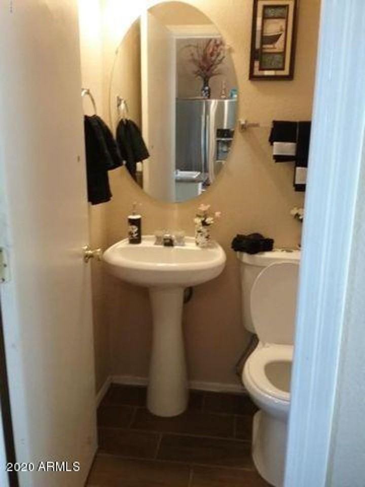 4909 S 15th Pl - Photo 7 of 14