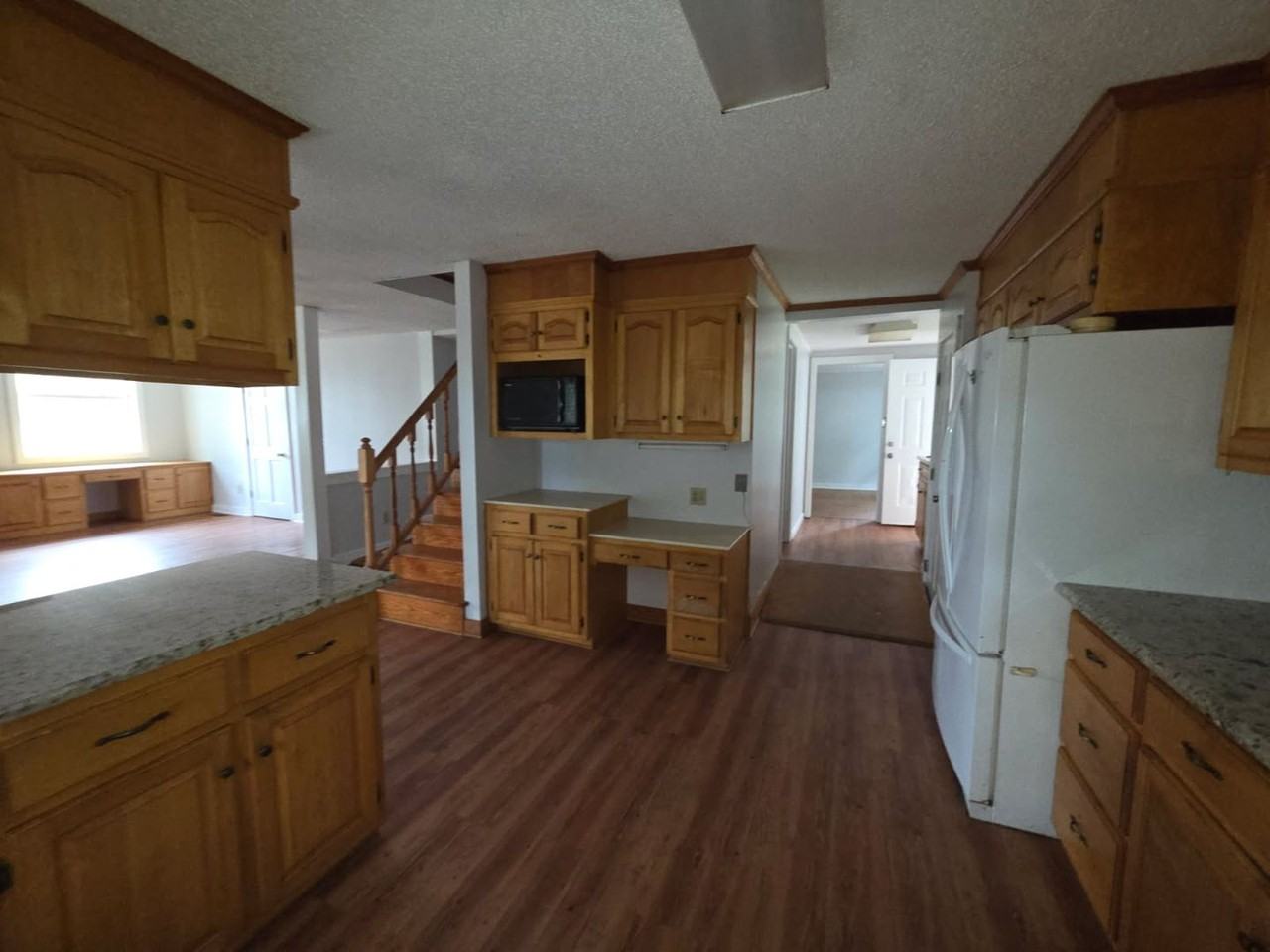 1435 Garner Chapel Rd - Photo 4 of 14