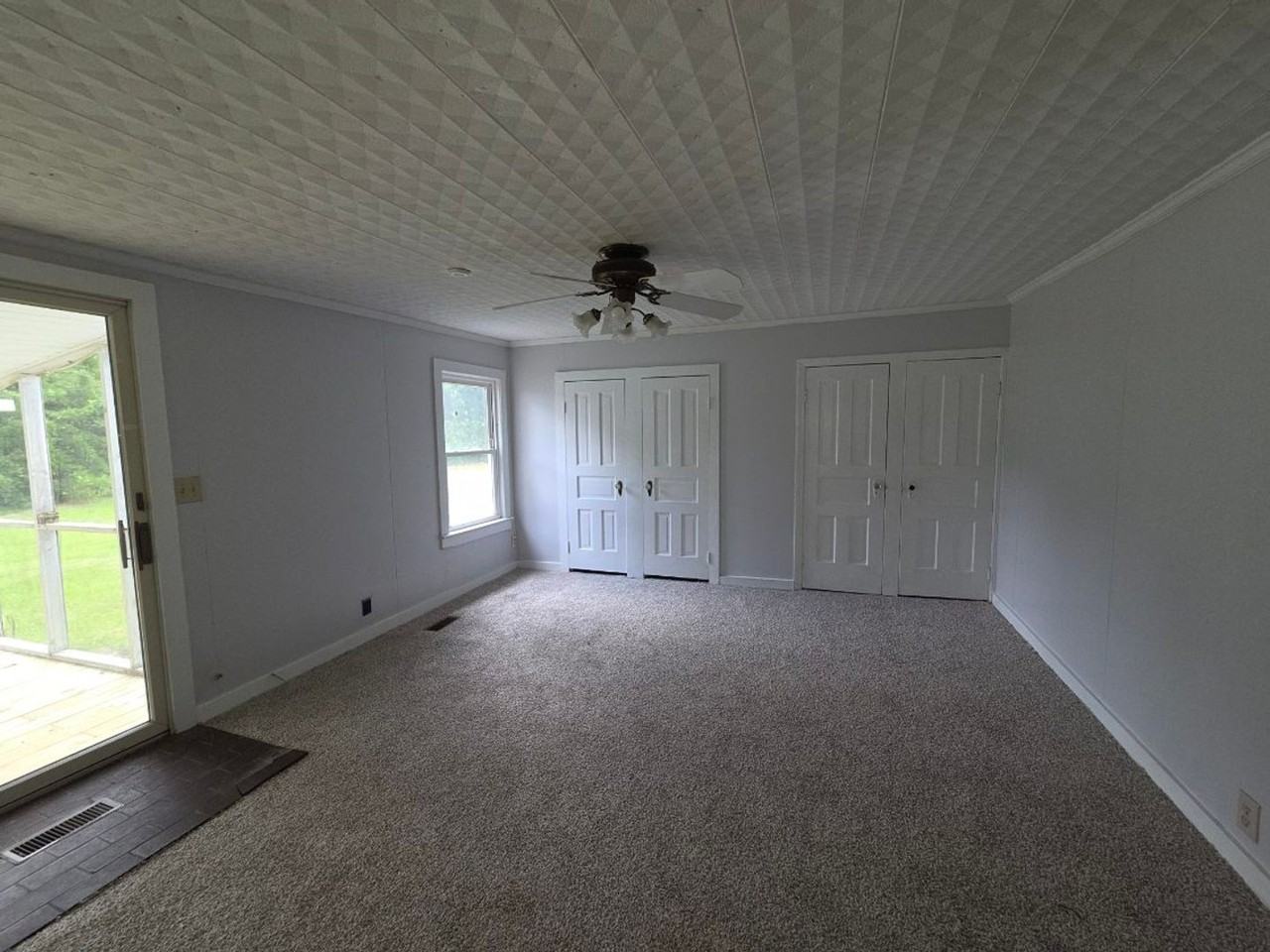 1435 Garner Chapel Rd - Photo 6 of 14