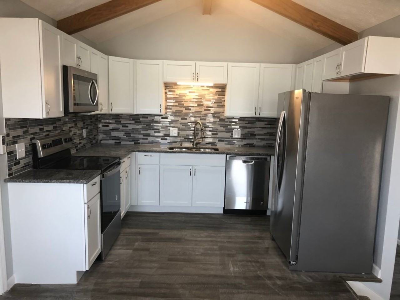 2708 Century Rd - Photo 3 of 18