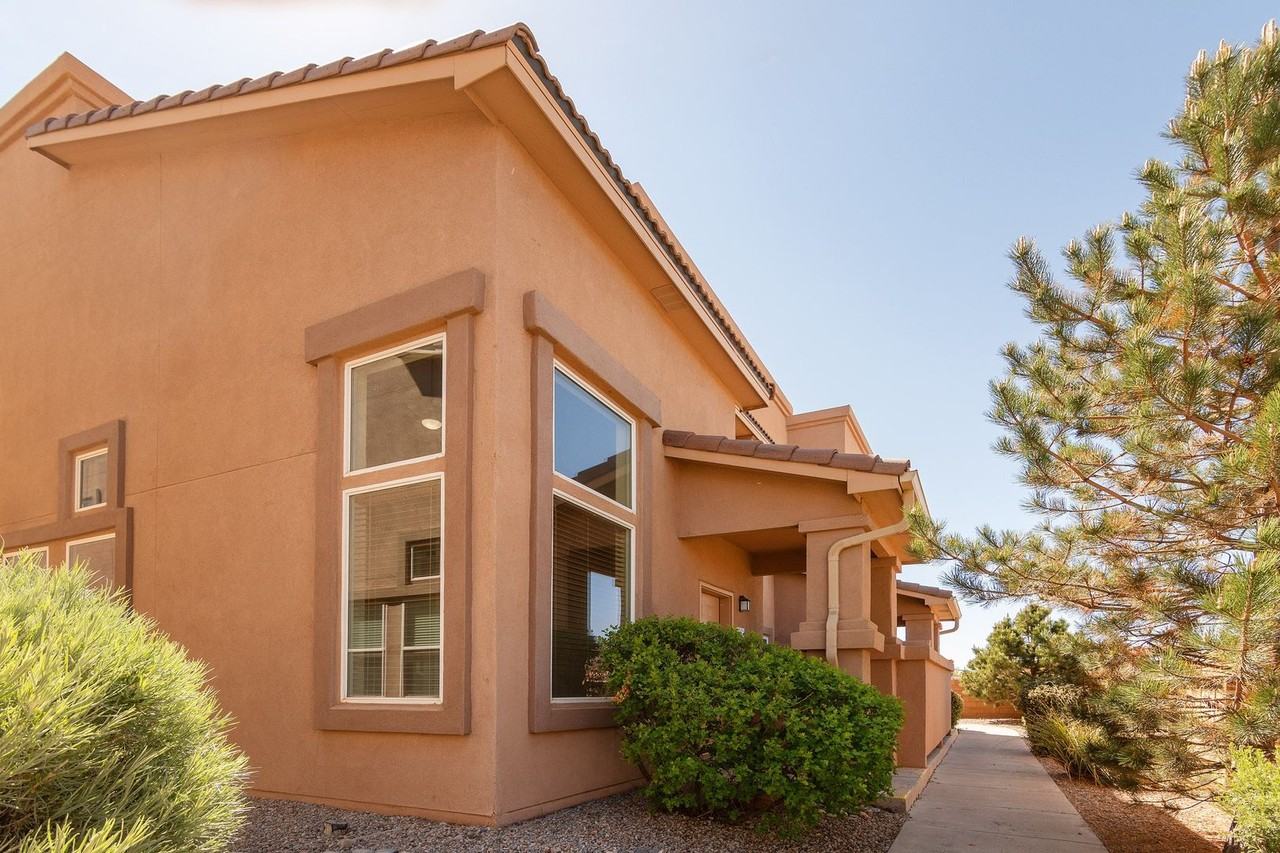 4528 Santa Elena St #A