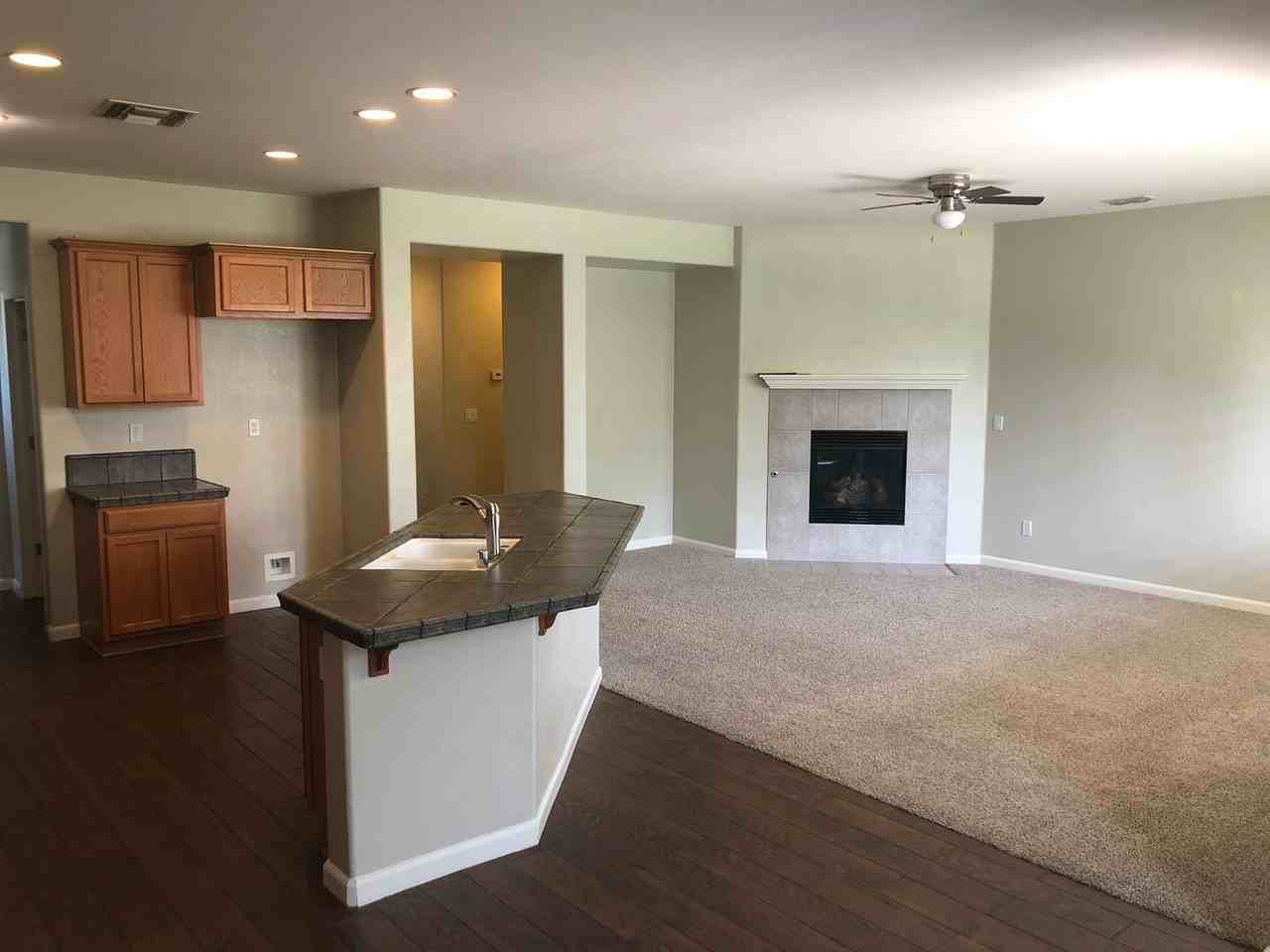 1142 Cabanel Ln - Photo 2 of 27