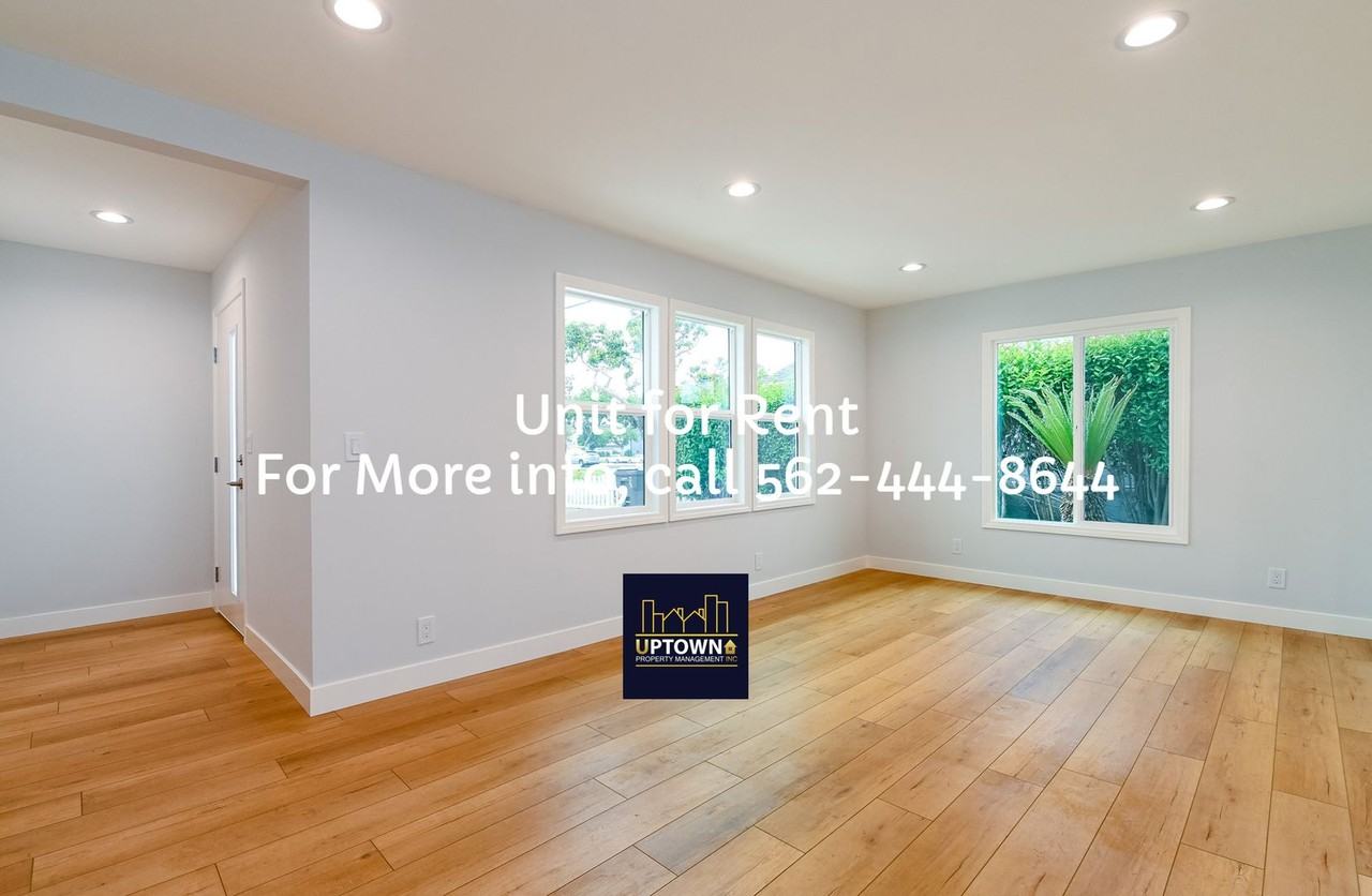 3509 3509 E. Abrabella St. - Photo 3 of 19