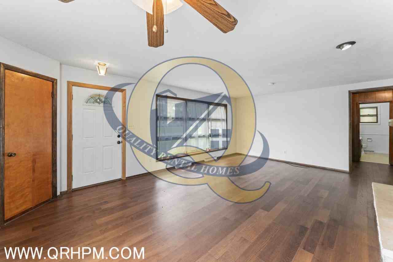 490 Schust Rd - Photo 5 of 21