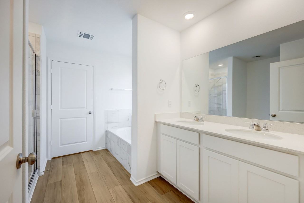 171 Mendoza - Photo 6 of 10