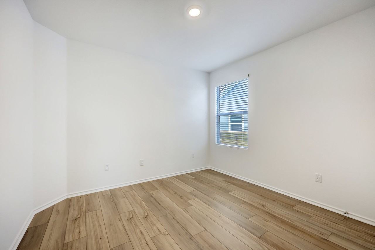 171 Mendoza - Photo 7 of 10