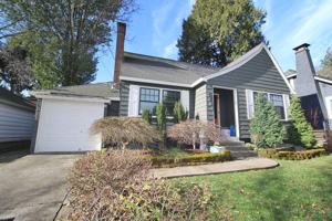 featured image of 7703 Se 17th Ave