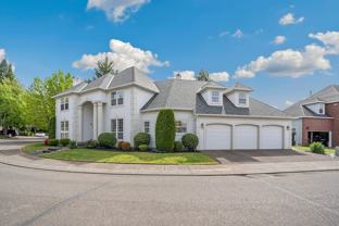 2284 Nw Wheatfield Way - Photo 1 of 1