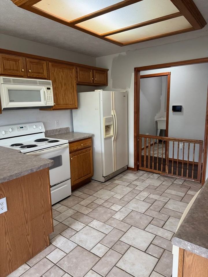 4422 W Tarkio St - Photo 5 of 16