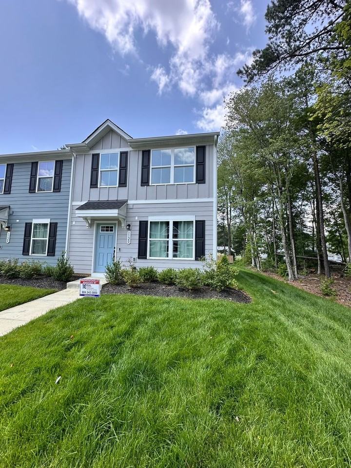 1120 Canterbury Ridge Rd - Photo 2 of 44