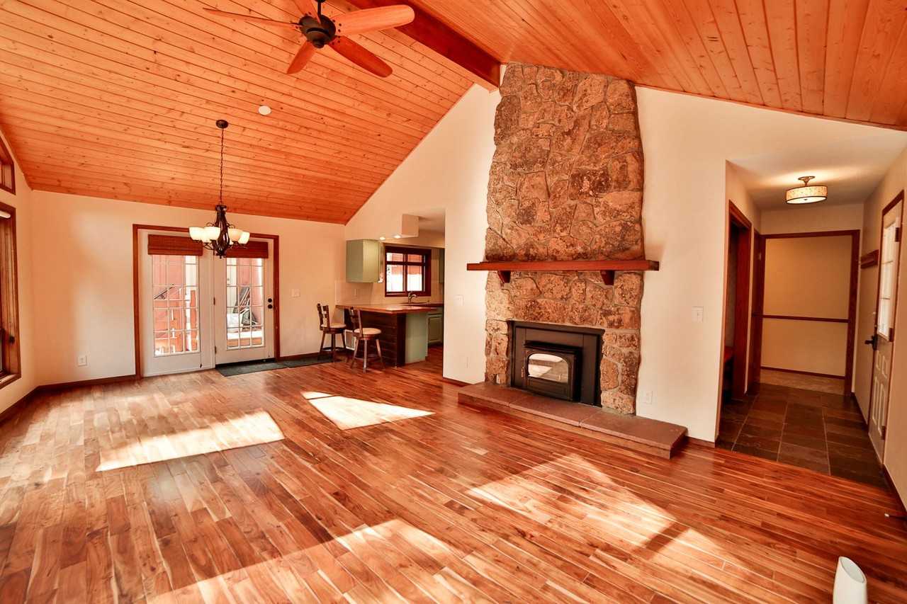 330 Wilderness Drive - Photo 2 of 44