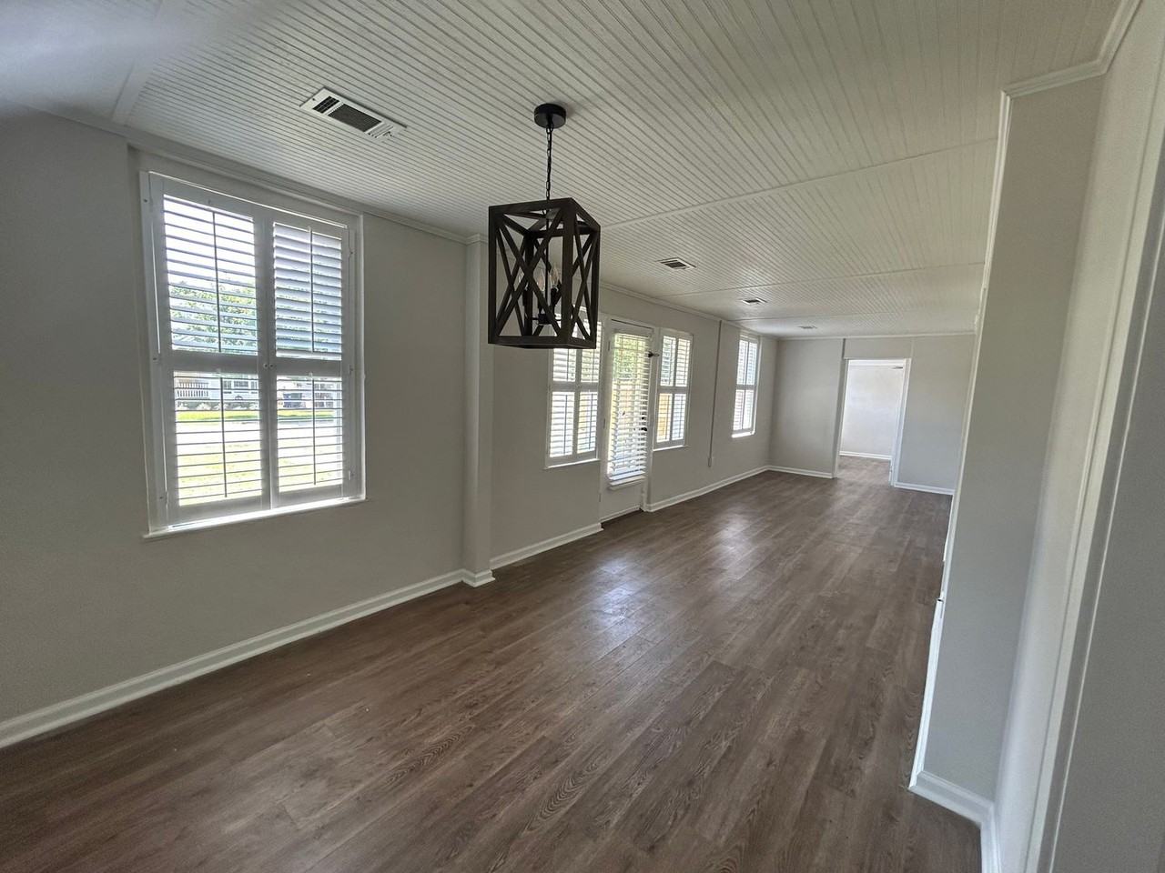 3027 Kline St - Photo 2 of 25