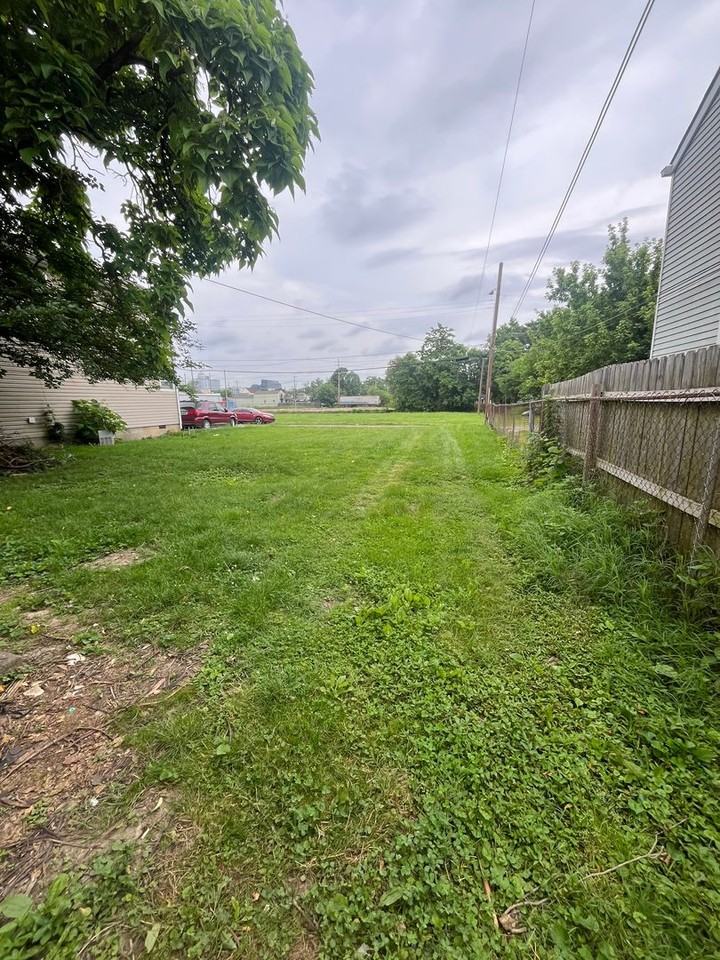 529 E Kentucky St - Photo 3 of 9