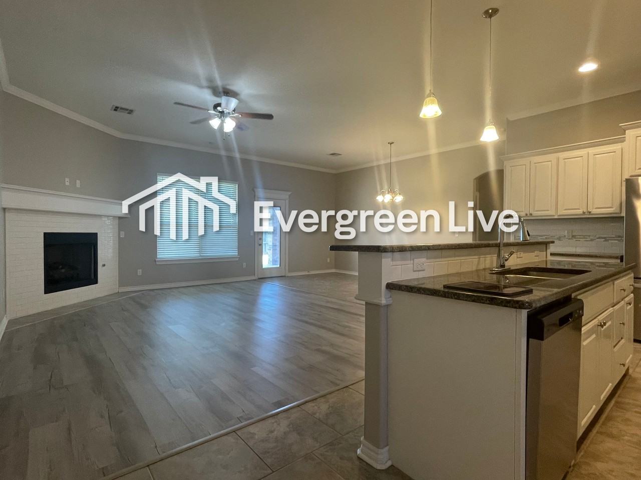 12700 Nw 5th St - Photo 4 of 17