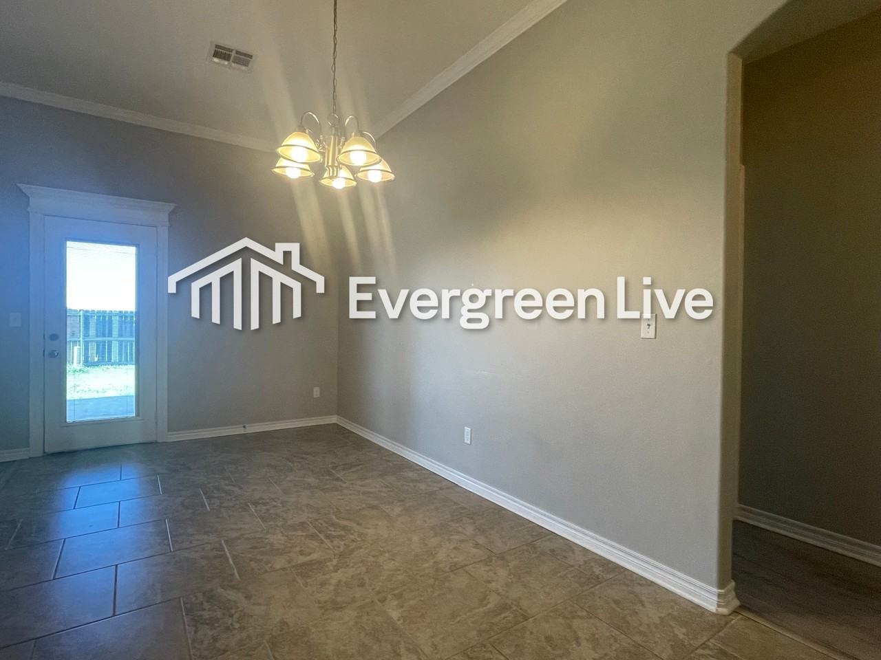 12700 Nw 5th St - Photo 5 of 17