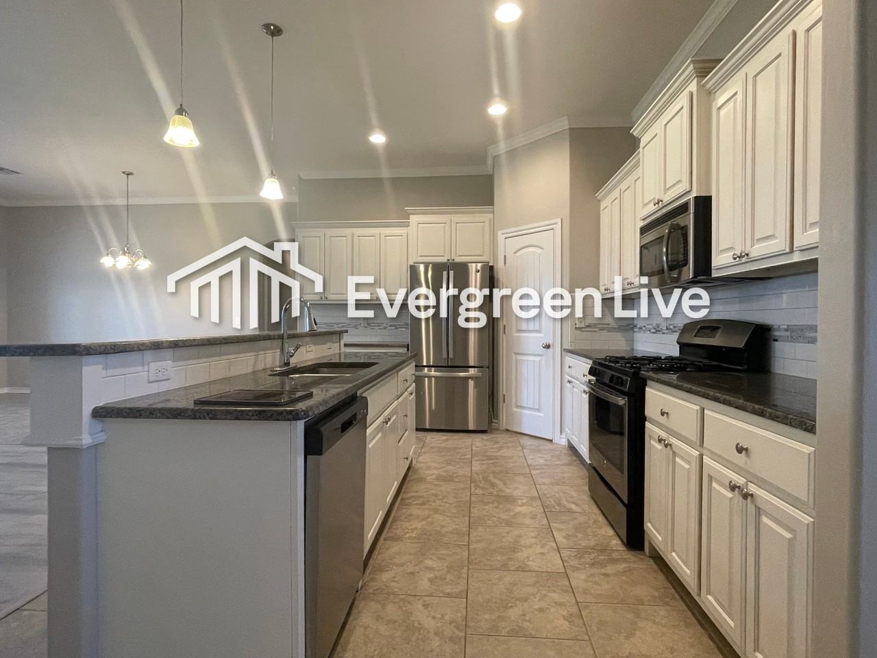 12700 Nw 5th St - Photo 6 of 17