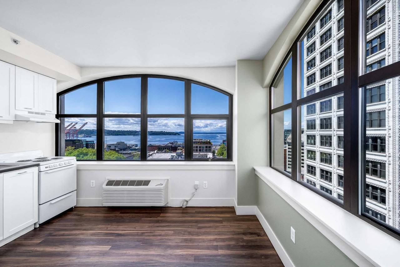 Quintessa Apartments - Photo 6 of 50