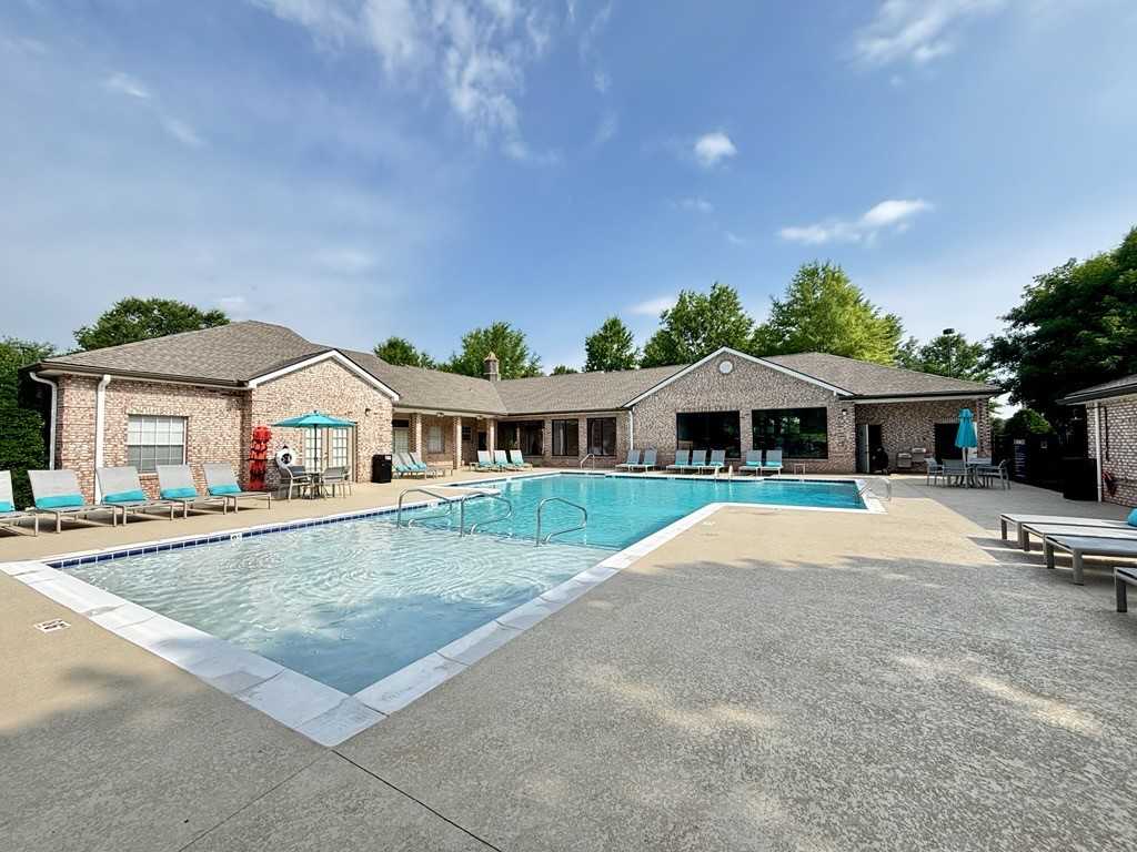 The Emerson - Photo 7 of 50