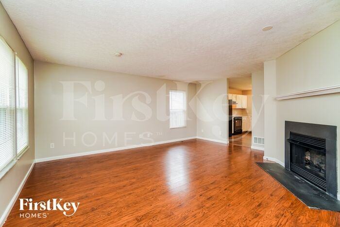 138 Hardman Dr - Photo 3 of 15