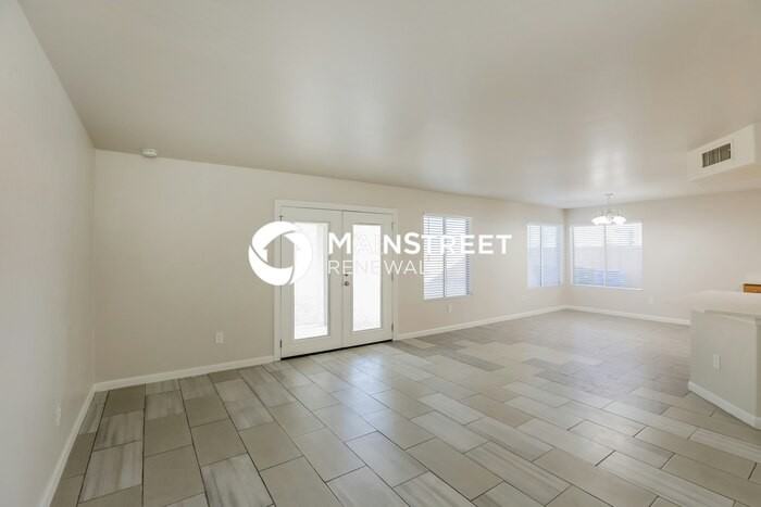 7422 S 40th Ln - Photo 3 of 17