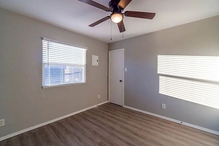 621 Xavier St #15 - Photo 3 of 12