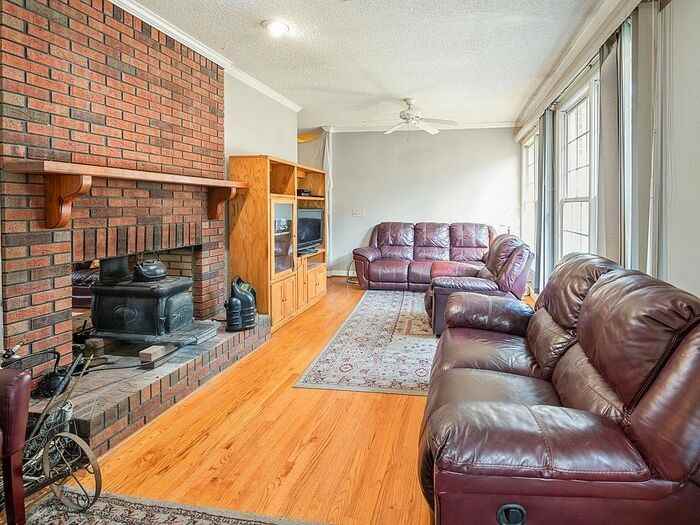 41 Et Hanner Rd - Photo 2 of 6