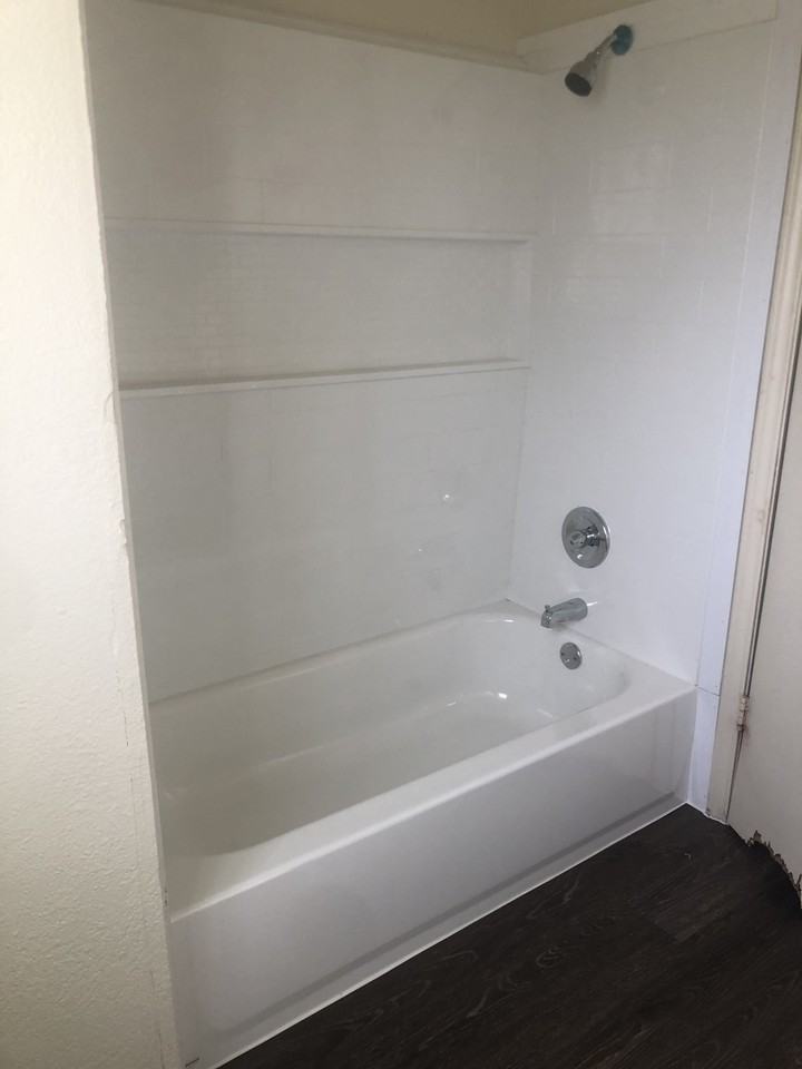 1408 Arvel Cir #A - Photo 3 of 8