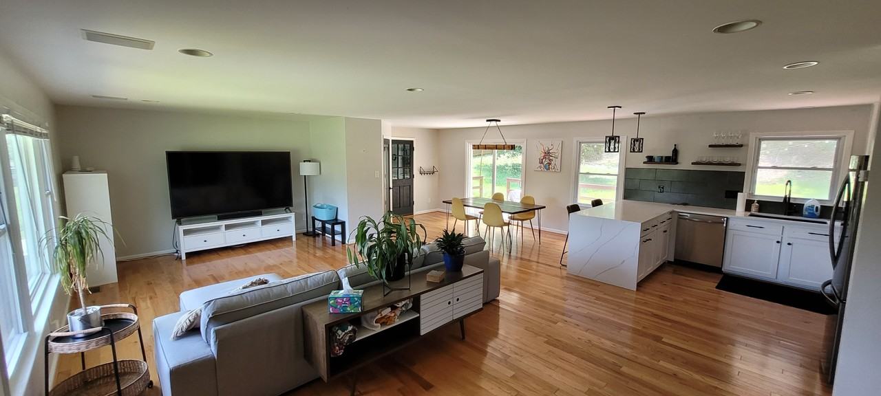 3817 Beverly Hills Dr #NA - Photo 3 of 8