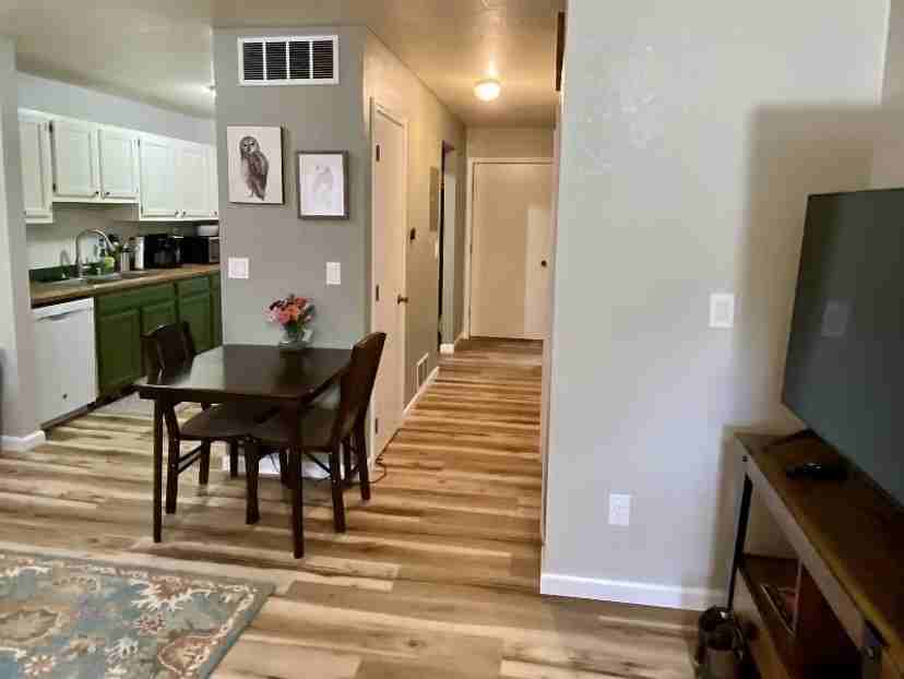 951 W Seldon Rd #4 - Photo 7 of 11