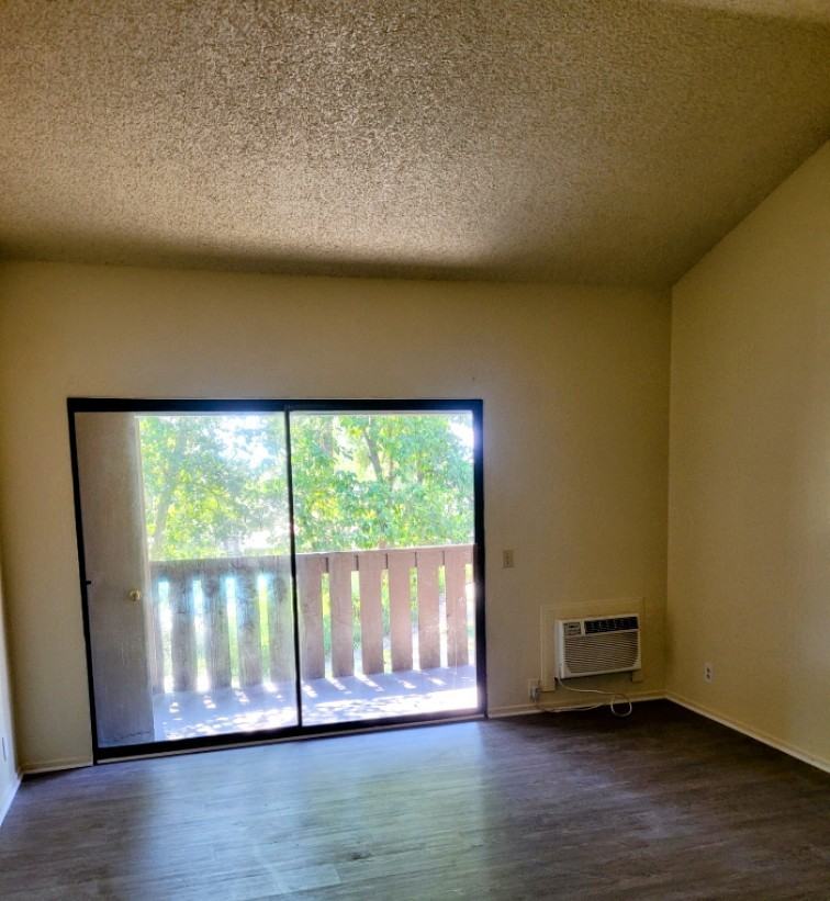 12315 Graham St #26 - Photo 2 of 6