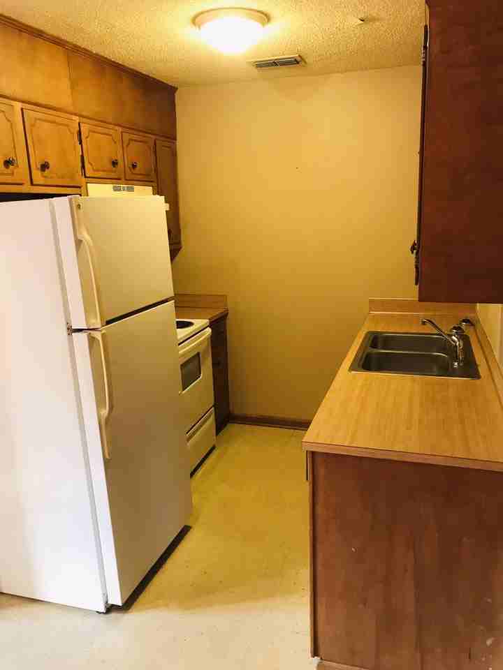 426 Elm St #12 - Photo 7 of 16