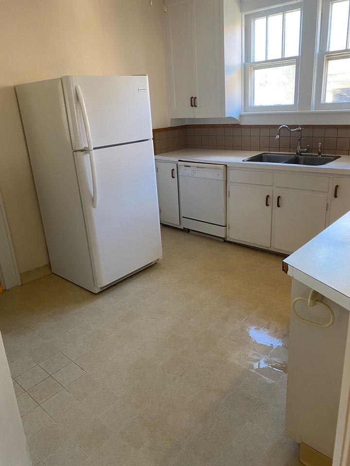 191 Butler St #2 - Photo 5 of 12
