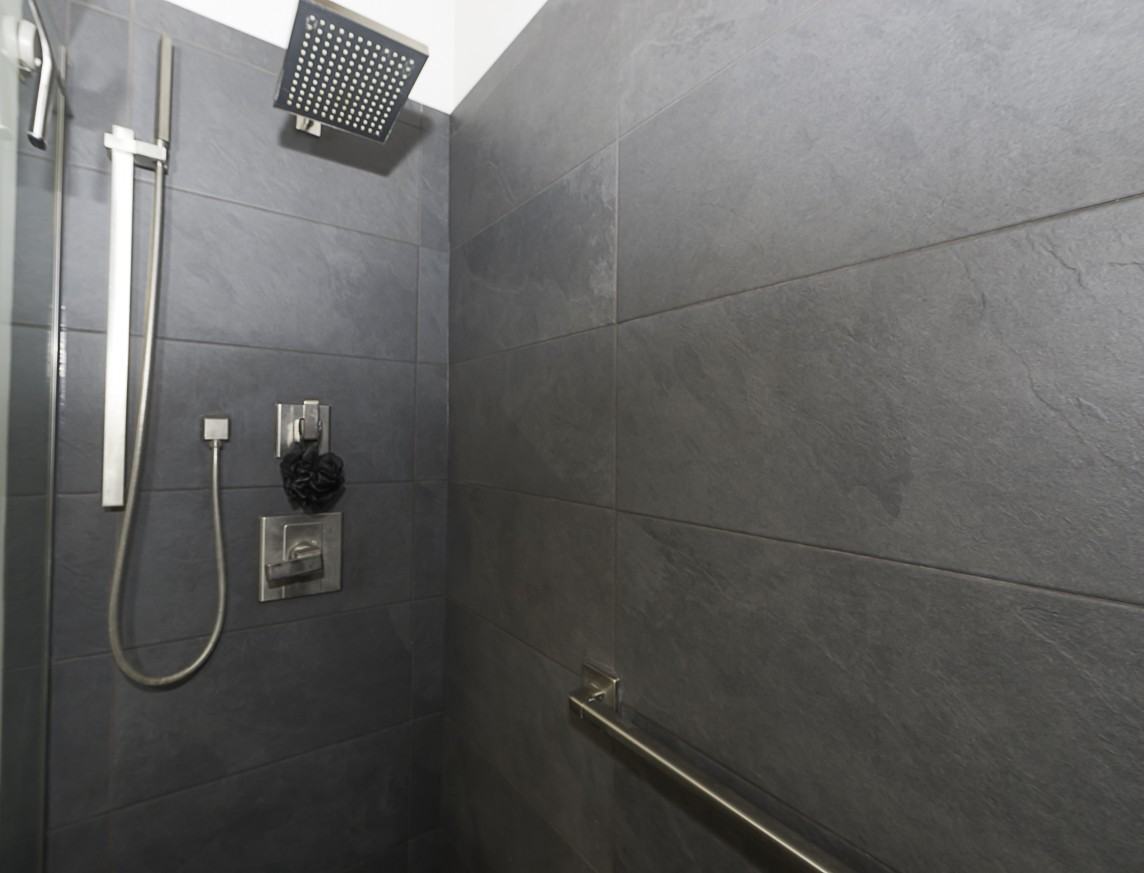 1727 S Indiana Ave #316 - Photo 5 of 19